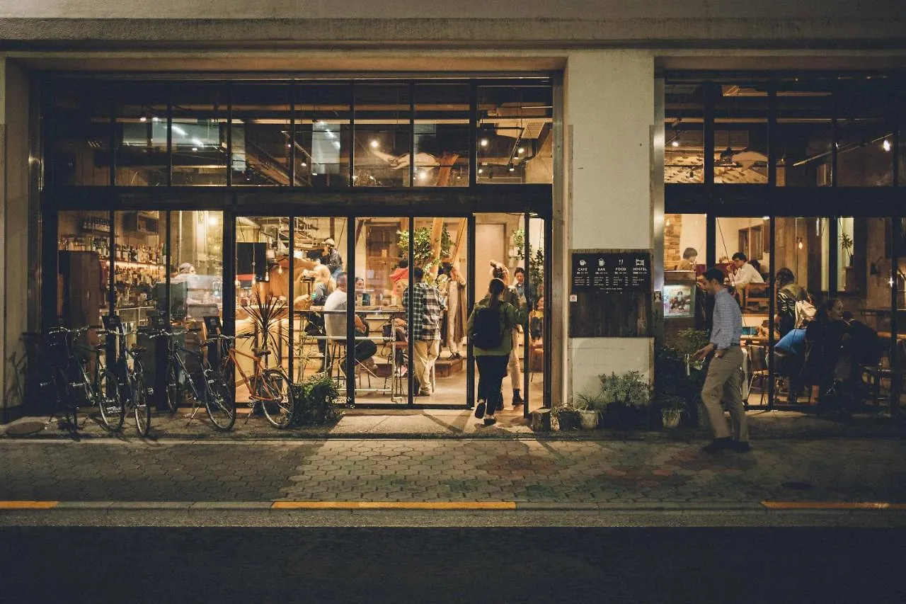 Nui. Hostel & Bar Lounge Tokyo 0*,  Giappone