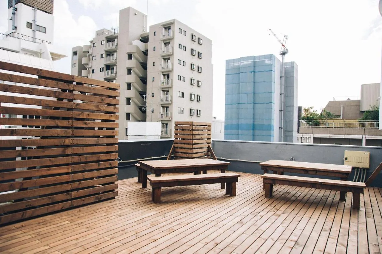Nui. Hostel & Bar Lounge Tokyo Giappone